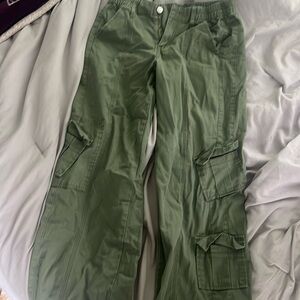 Women’s cargo pants